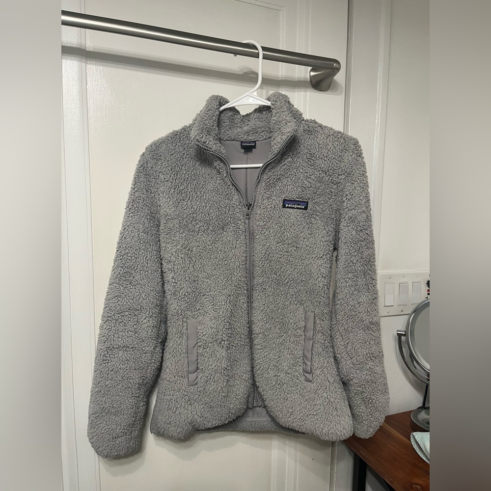 Patagonia Women's Los Gatos Gray Teddy Jacket